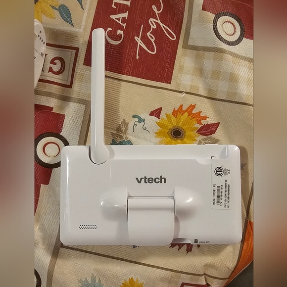 Vtech VM981 baby monitor wireless wifi video monitor remote access motion alerts - Picture 6 of 10